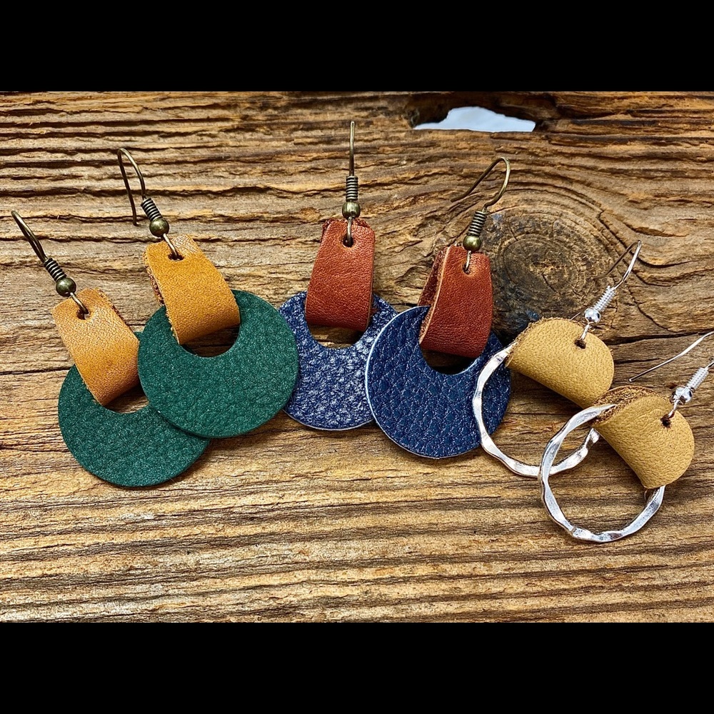 Leather and hoop earrings, handmade genuine leather earrings, classic vintage - Picture 5 of 5